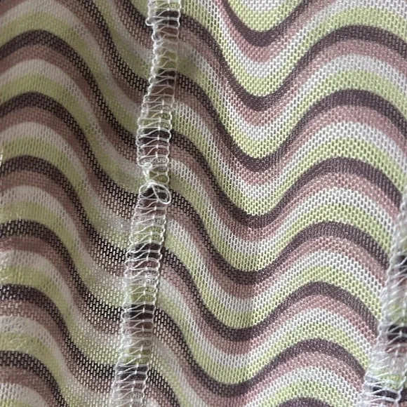 Peppermayo NWT Disco Inferno Crop “ Retro Wave” Top size 6 - Picture 7 of 7